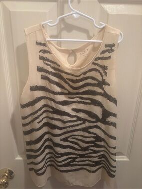 LOFT Cream Sleeveless Zebra Sequin top size xs